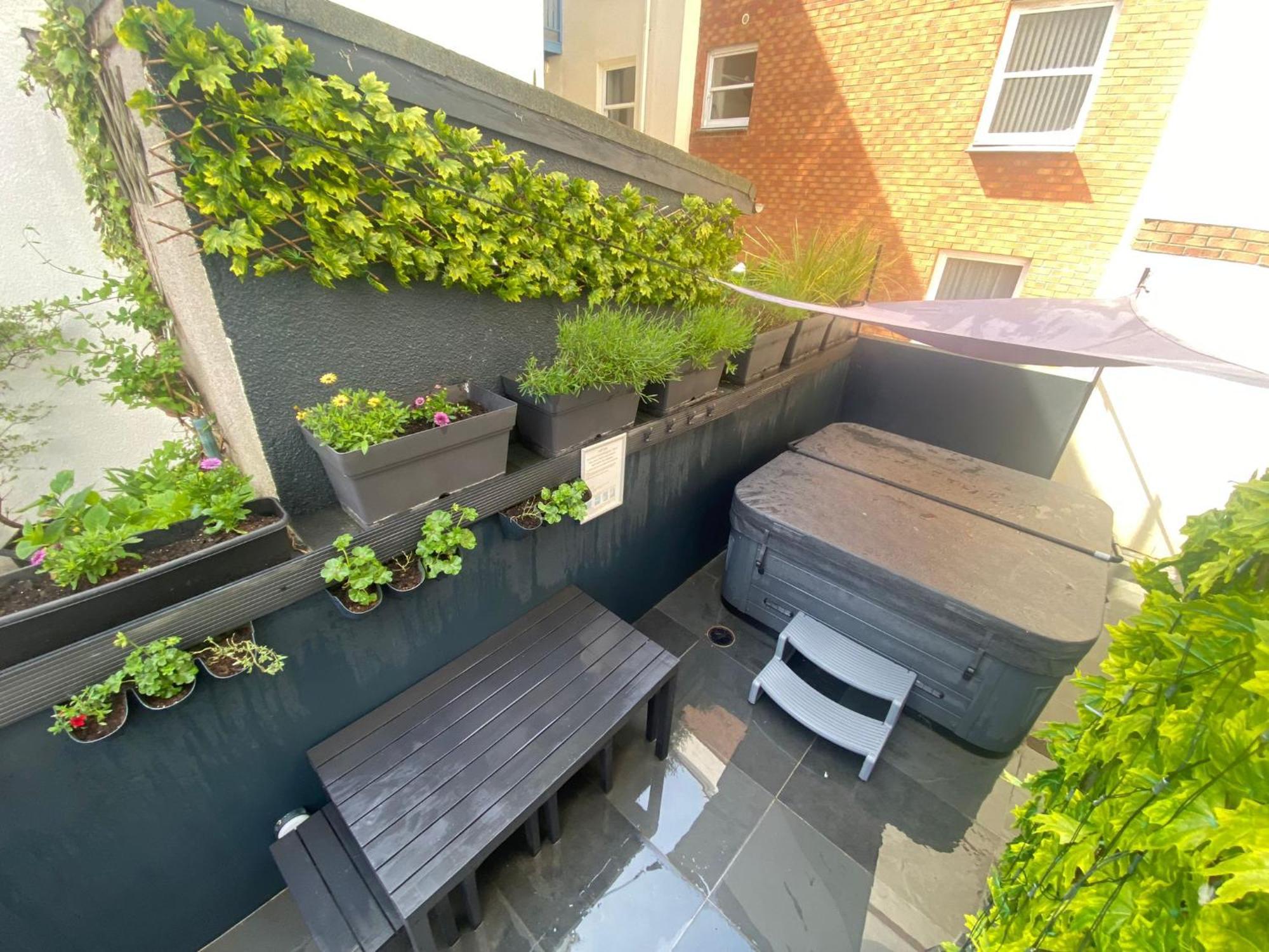 3 The View Apartments Ilfracombe - Hot Tub, Parking, Lift, Ev Esterno foto