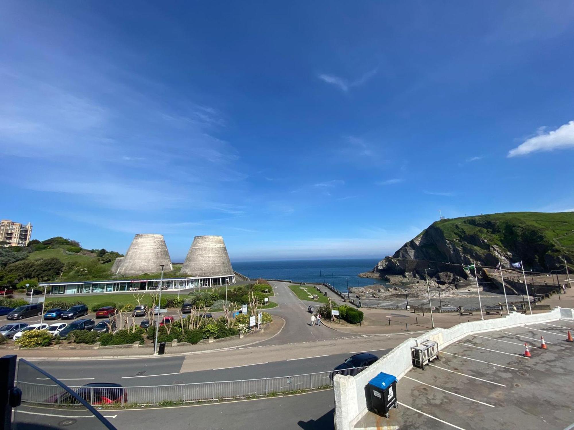 3 The View Apartments Ilfracombe - Hot Tub, Parking, Lift, Ev Esterno foto